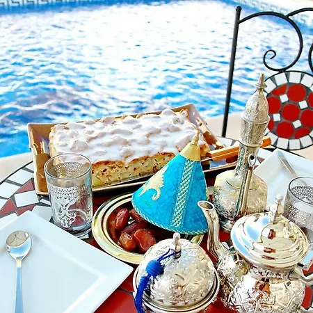 The Azure Moroccan Style Couette-café San Miguel De Salinas